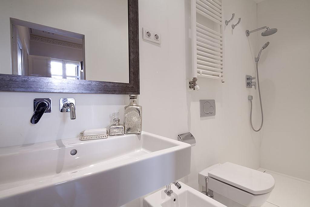 Apartment Barcelona Rentals - Rambla De Catalunya Center Exterior photo